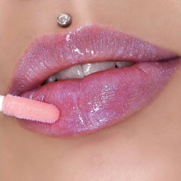 Jeffree Star Other - Jeffree Star Cosmetics The Gloss Extreme Shine -Succulent, New in Box